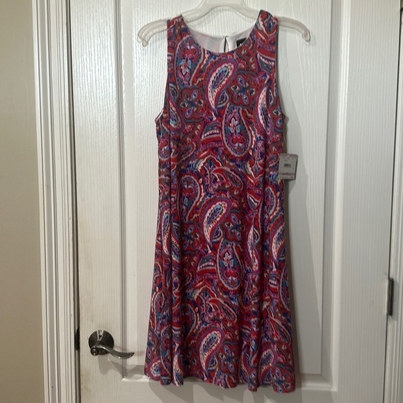 Anne Klein size 6 sleeveless multicolor Paisley dress NWT - Picture 1 of 7